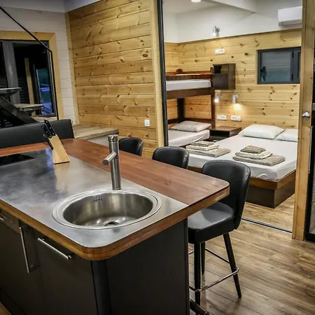 Apartment Mariner Boathouse Belgrade