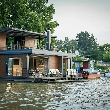 Apartment Mariner Boathouse *