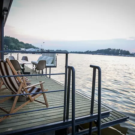 Apartment Mariner Boathouse *