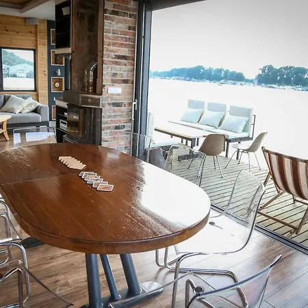 Mariner Boathouse *